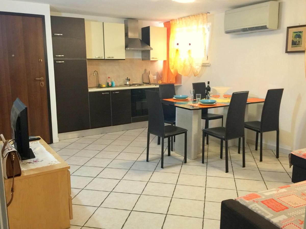 Viola Apartment Piombino Buitenkant foto